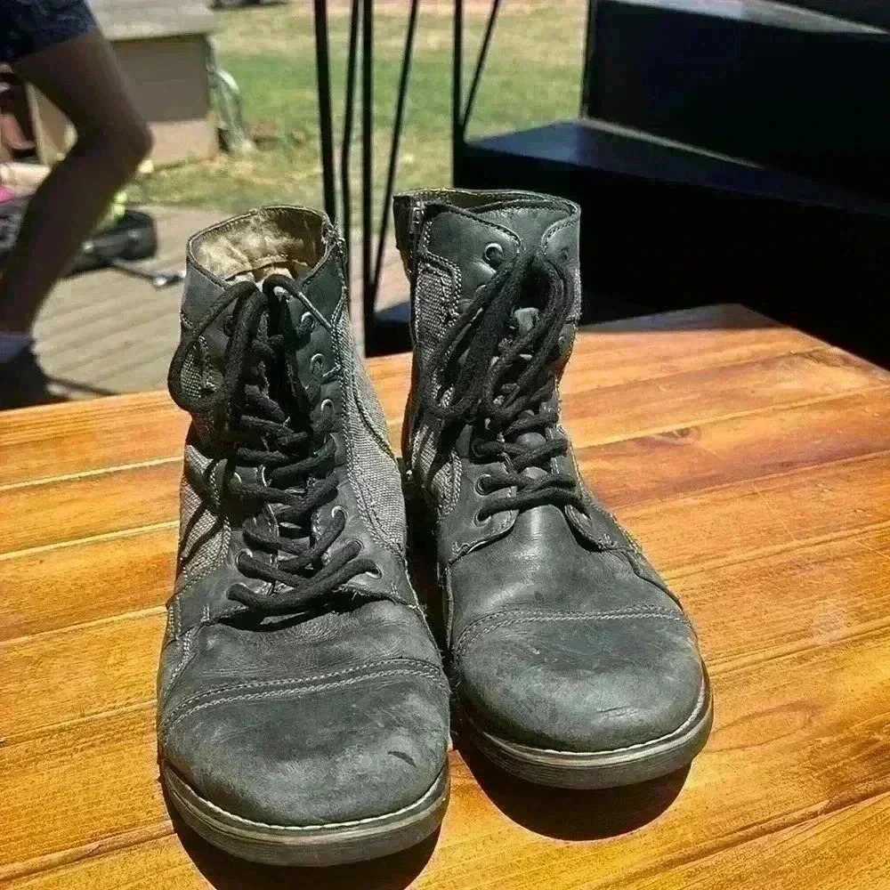 Steve Madden Mens Blue Mayhem Combat Boots, Size 11D, laceup